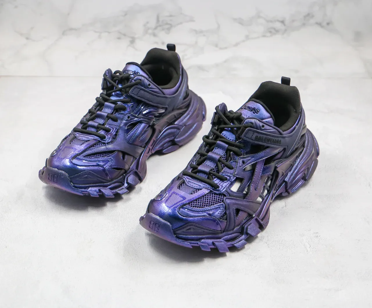 Balenciaga أحذية رياضية كاجوال سميكة بنفسجي أسود إيريديسنت ميتاليك غطاء شبكي متعدد الطبقات 9