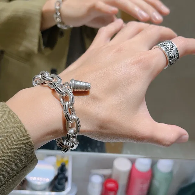 Balenciaga Bracelet Chaîne à Maillons Épaisses Argentées Noires avec Détails 3