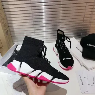 Balenciaga Speed Trainer কালো সাদা গোলাপি জীবনশৈলী স্নিকার