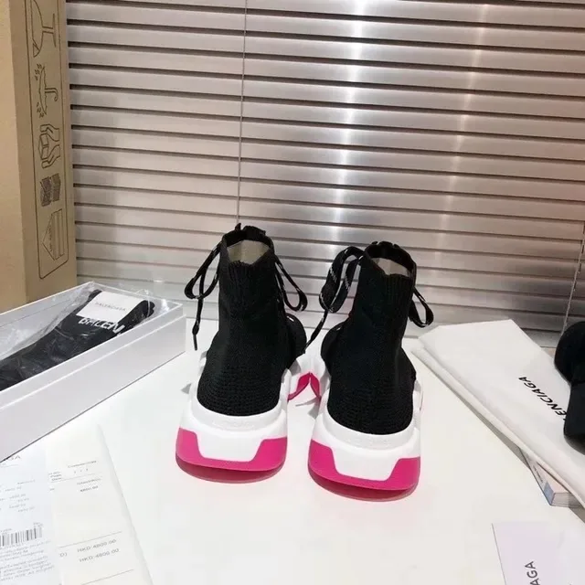 Balenciaga Speed Trainer أسود أبيض وردي نمط حياة سنيكرز 4