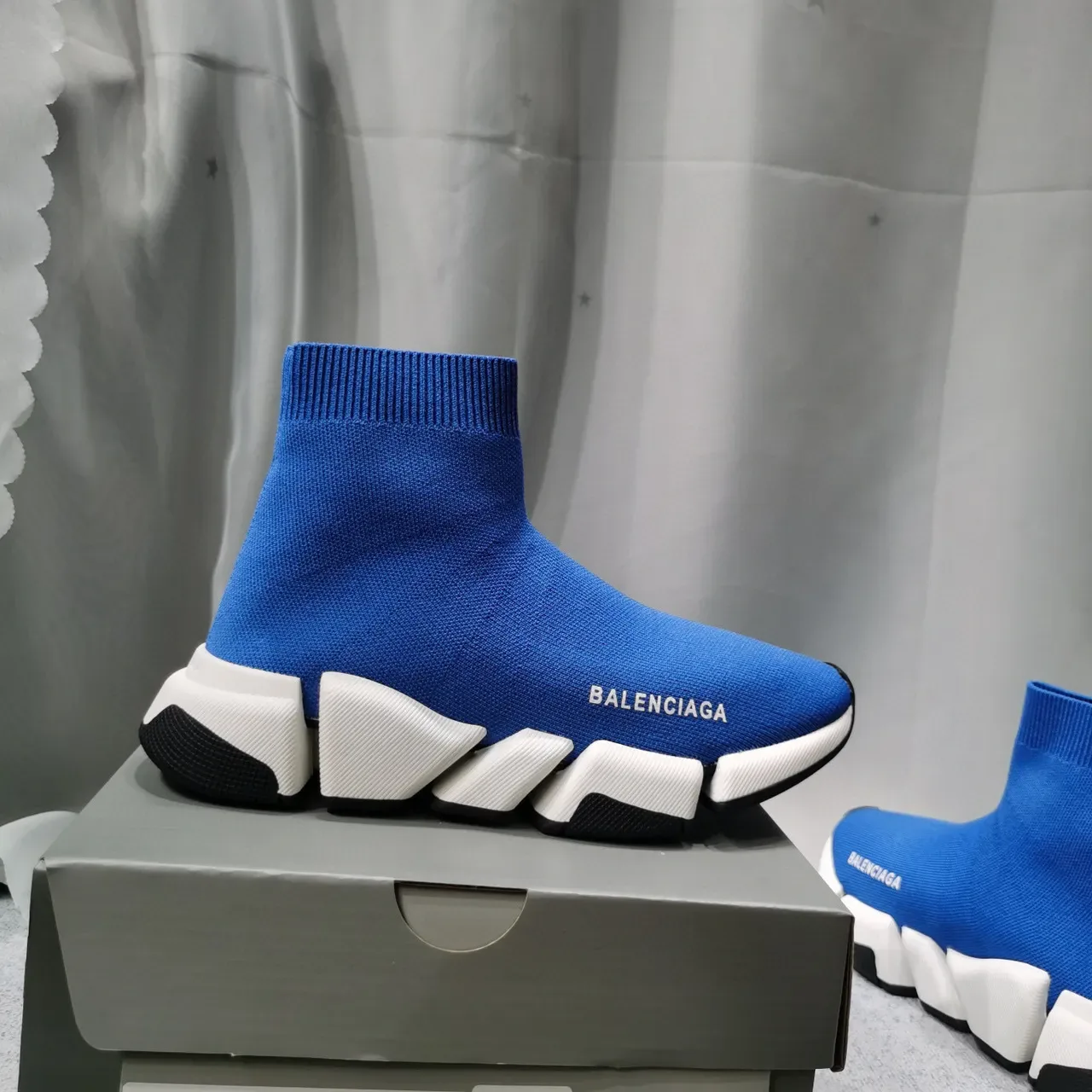 Balenciaga Speed Trainer নীল সক ফিট লাইফস্টাইল স্নিকার্স 5