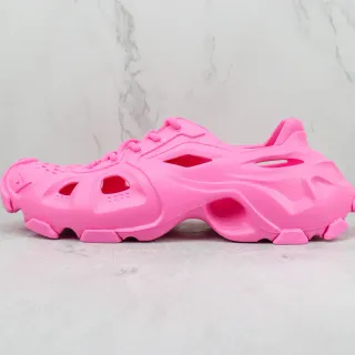 Balenciaga Speed Trainer गुलाबी चंकी स्नीकर