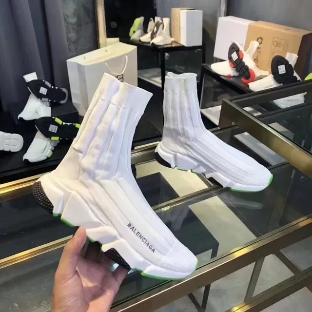 Balenciaga Speed Trainer zapatillas lifestyle blancas y verde lima 2