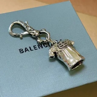 Balenciaga T-Shirt Charm Bracelete de Metal Prateado