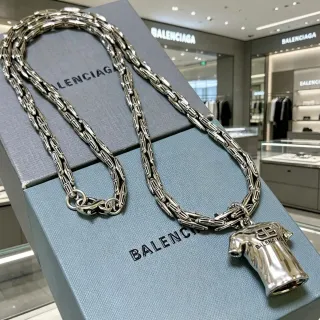 Balenciaga T恤项链 银色 粗链条 吊坠项链