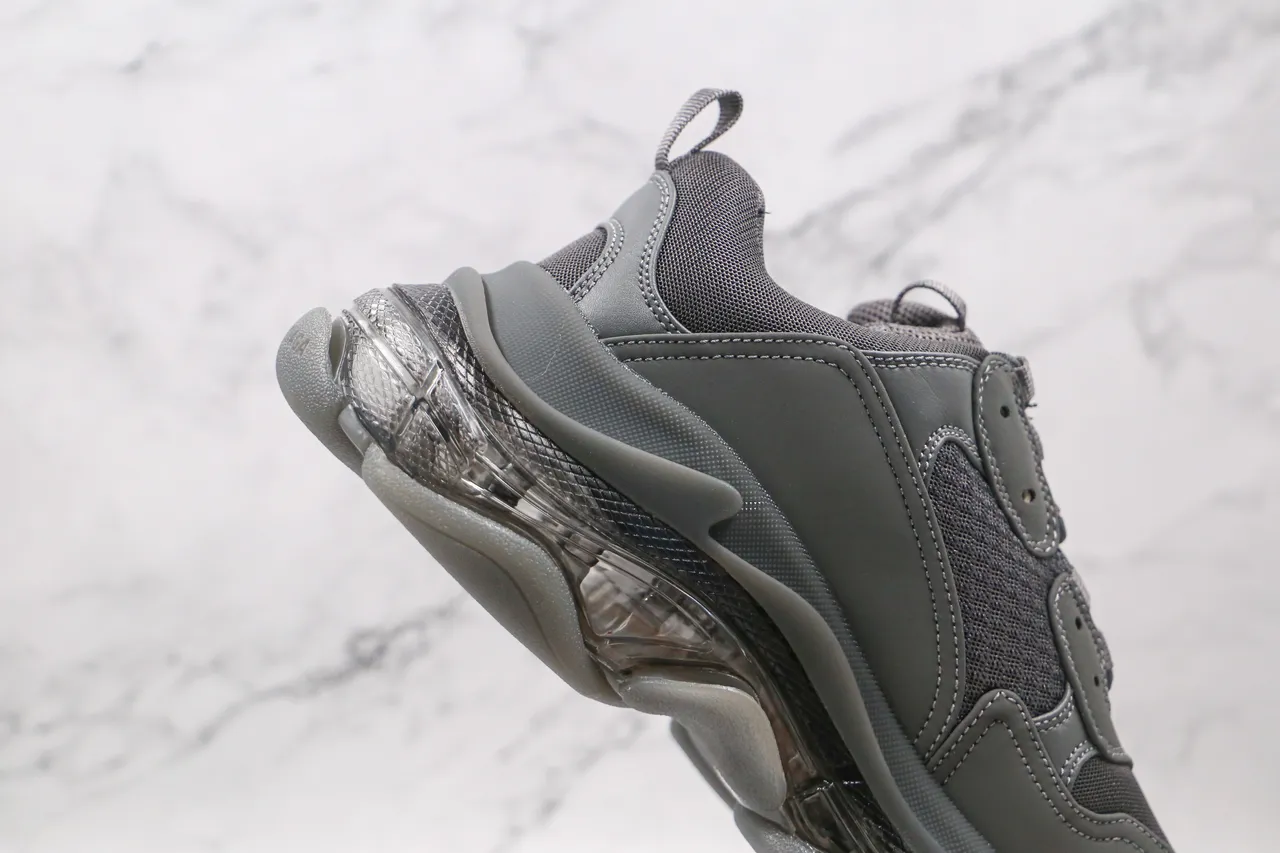 Balenciaga Triple S أحذية رياضية رمادية كاجوال 6