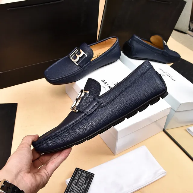 Balmain B-Court Bleu marine Cuir Peppled Mocassins 8