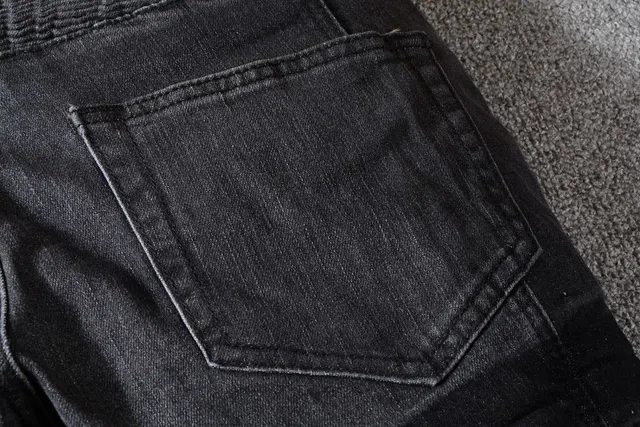 Balmain Black Cargo-Pocket Ribbed-Knit Paneling Jeans 14