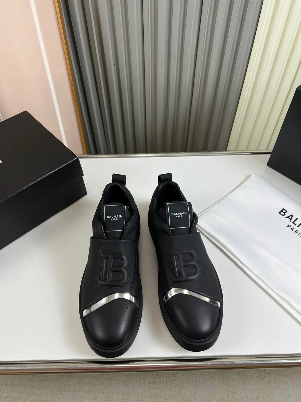 Balmain काला चांदी स्लिप-ऑन चमड़े की ऊपरी लाइफस्टाइल स्नीकर्स 8