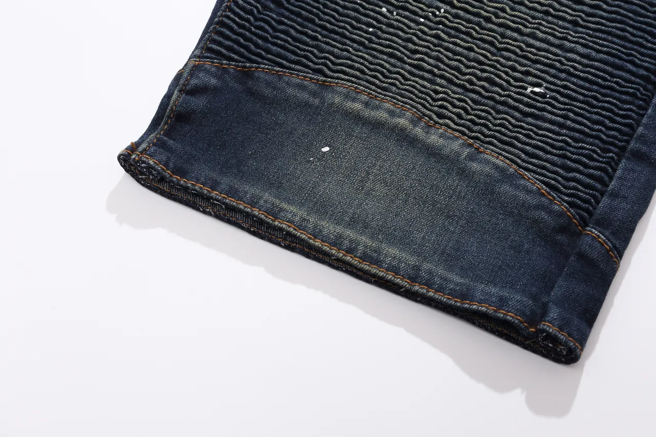 Balmain Distressed Indigo Paint-Splatter Denim Shorts 14