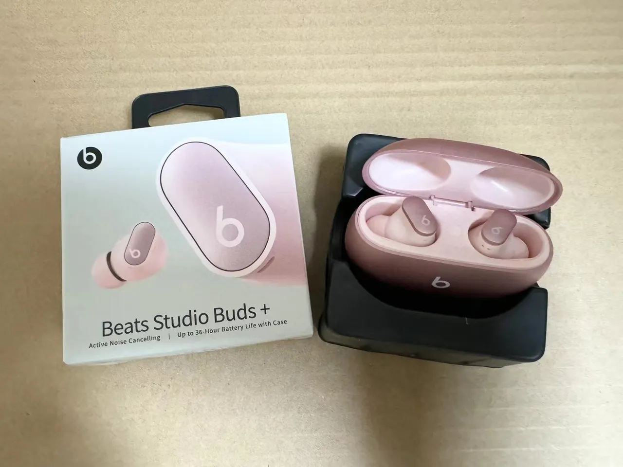 Beats Studio Buds+ গোলাপি সোনা কালো সাদা রূপা TWS ইয়ারবাড 3