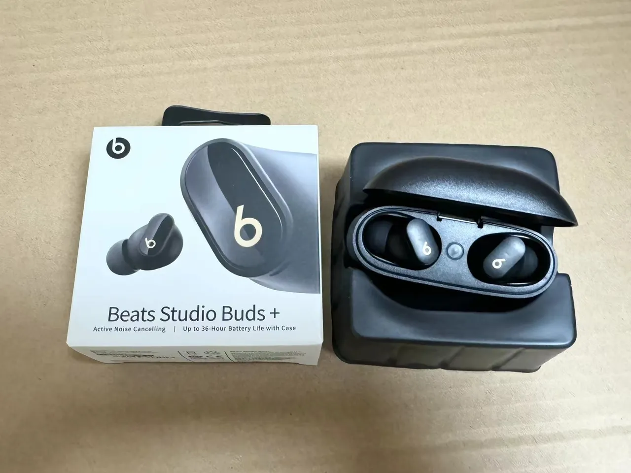 Beats Studio Buds+ গোলাপি সোনা কালো সাদা রূপা TWS ইয়ারবাড 6