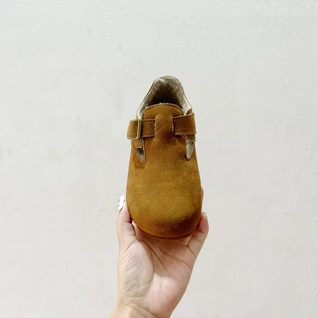 Birkenstock Boston বাচ্চাদের সুয়েড শিয়ারলিং-লাইন্ড লোফার্স 8
