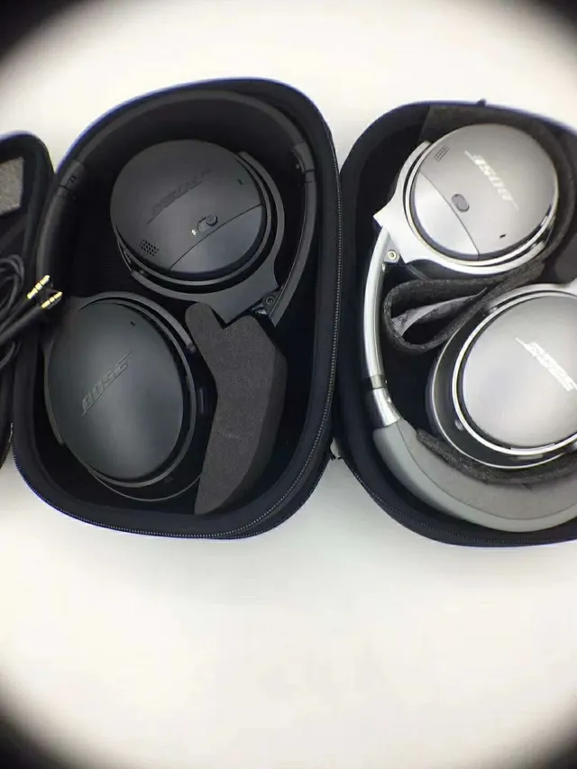 Bose Fones de Ouvido Circumaural Preto Acabamento Matte 3