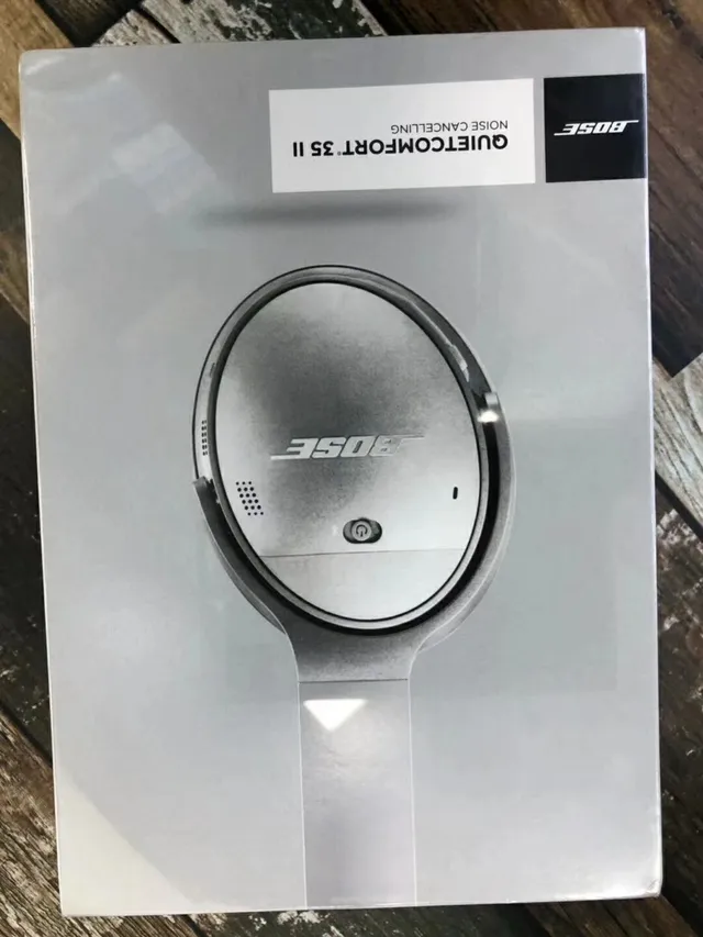 Bose Fones de Ouvido Circumaural Preto Acabamento Matte 17