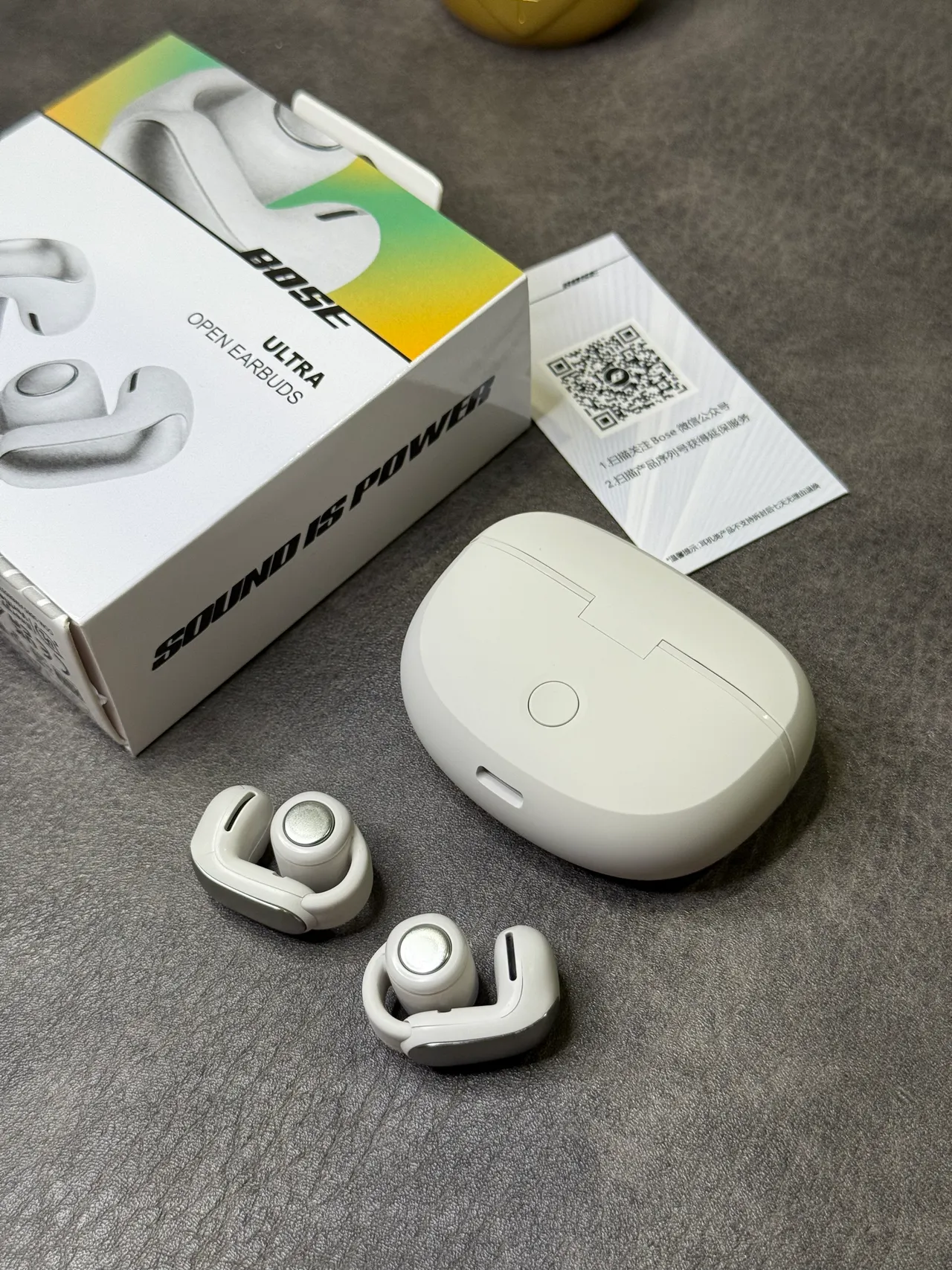 Bose Ultra Open Earbuds সাদা রূপালী ডিজাইন উইংটিপ-ফিট TWS ইয়ারবাডস 11