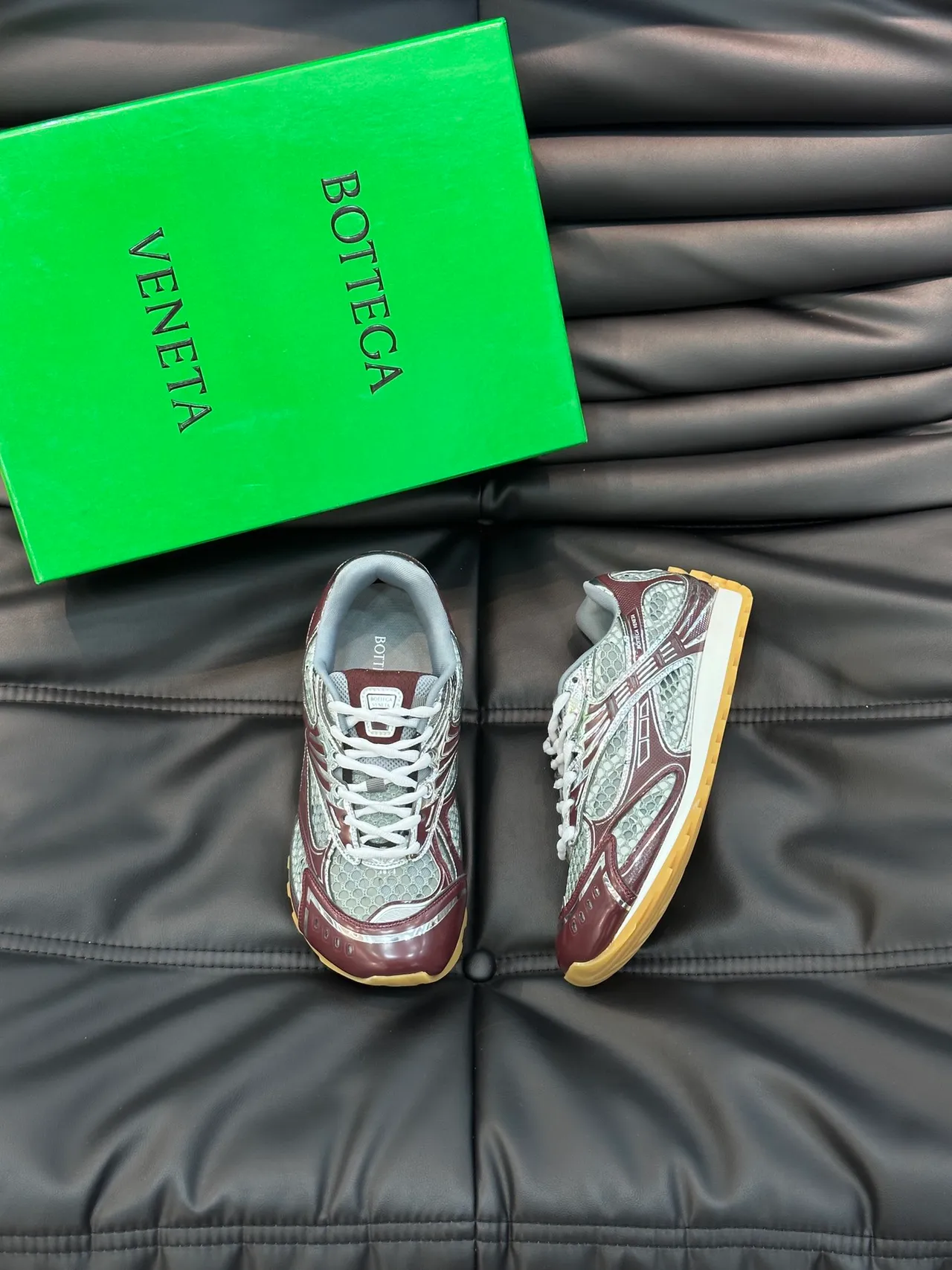 Bottega Veneta Andiamo Bourgogne Argent Intrecciato Sneakers lifestyle 5