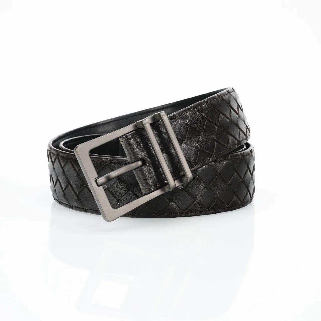 Bottega Veneta Cassette Intrecciato Cinturón de cuero negro 4