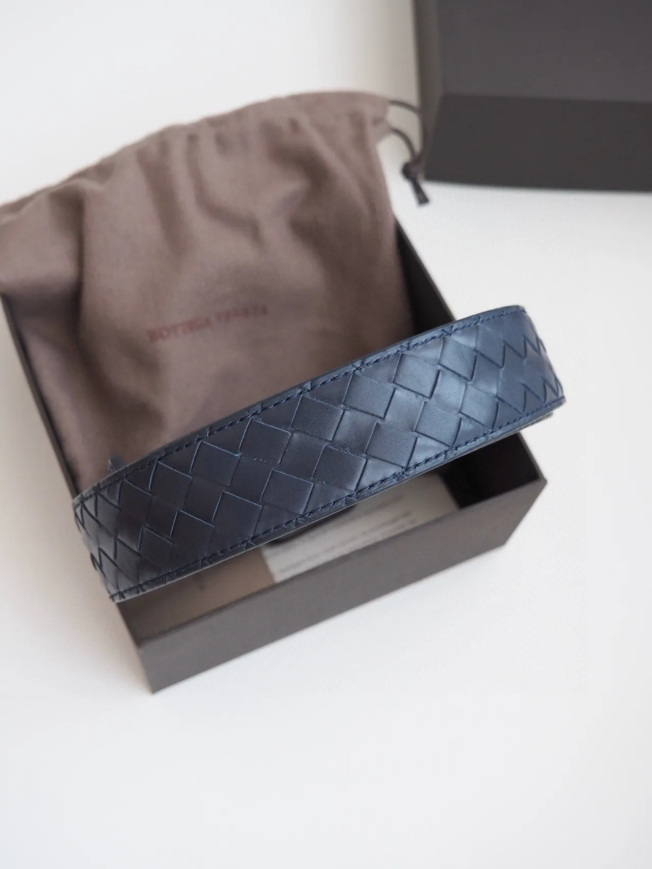 Bottega Veneta Intrecciato 海军灰 编织 哑光 刷金属 扣 皮带 2
