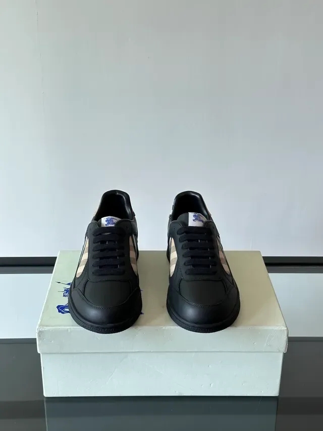 Burberry Check-Panel Leather Low-Top Sneakers 5