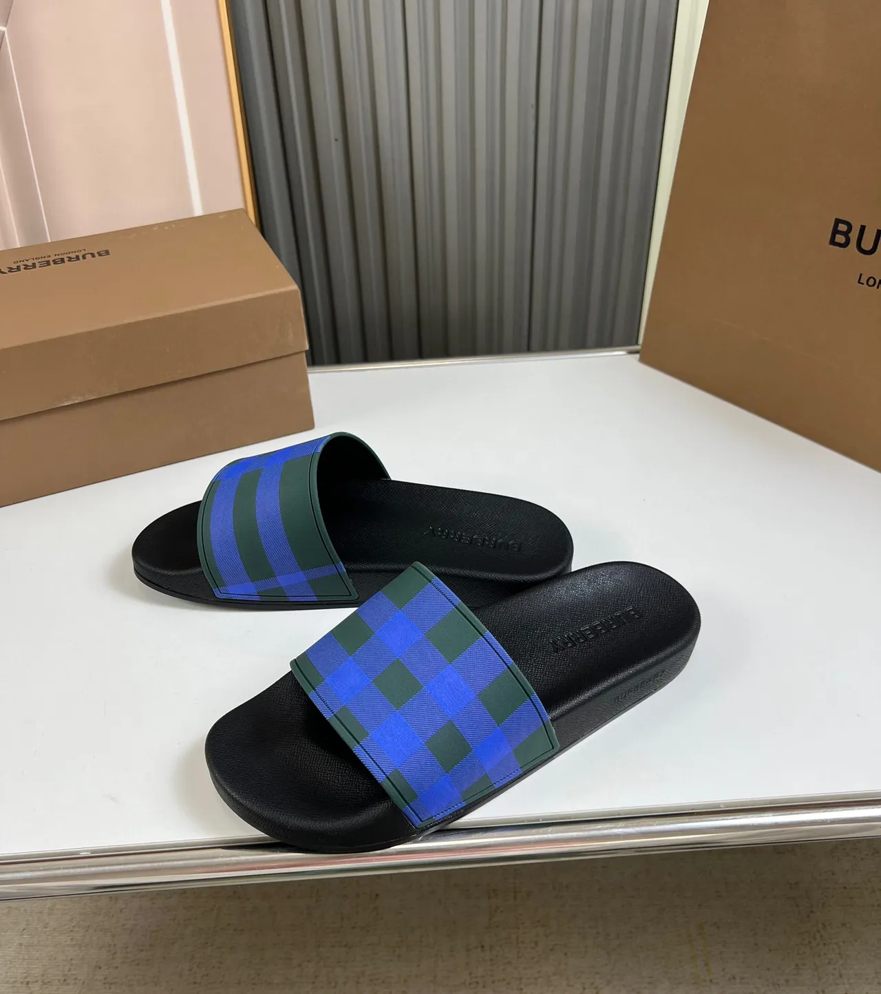 Burberry Check Strap Slide Slipper 3