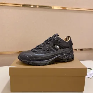 Burberry Chunky Sole Black Lifestyle Sneakers