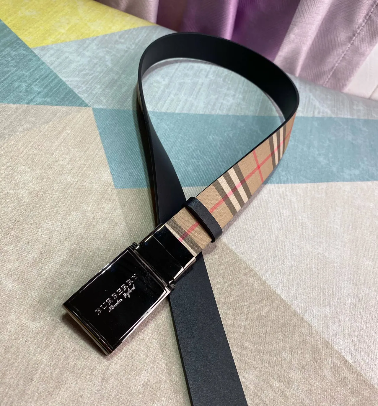 Burberry Knight Beige Check Reversible Leather Belt 2