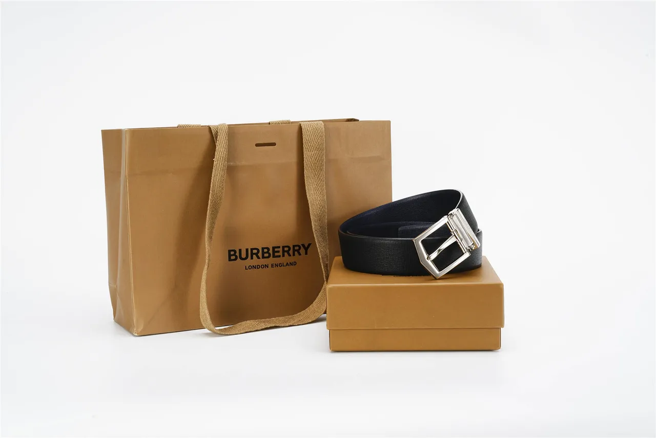Burberry Knight Reversible Textured Leather Belt 5