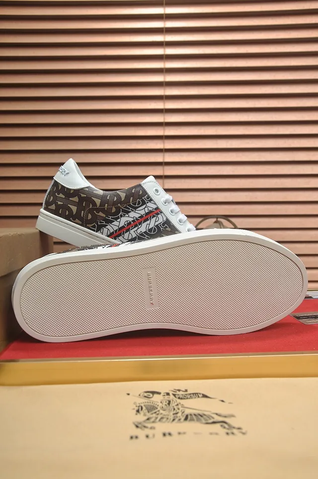 Burberry Knight sneakers lifestyle blanc et marron Monogram 3