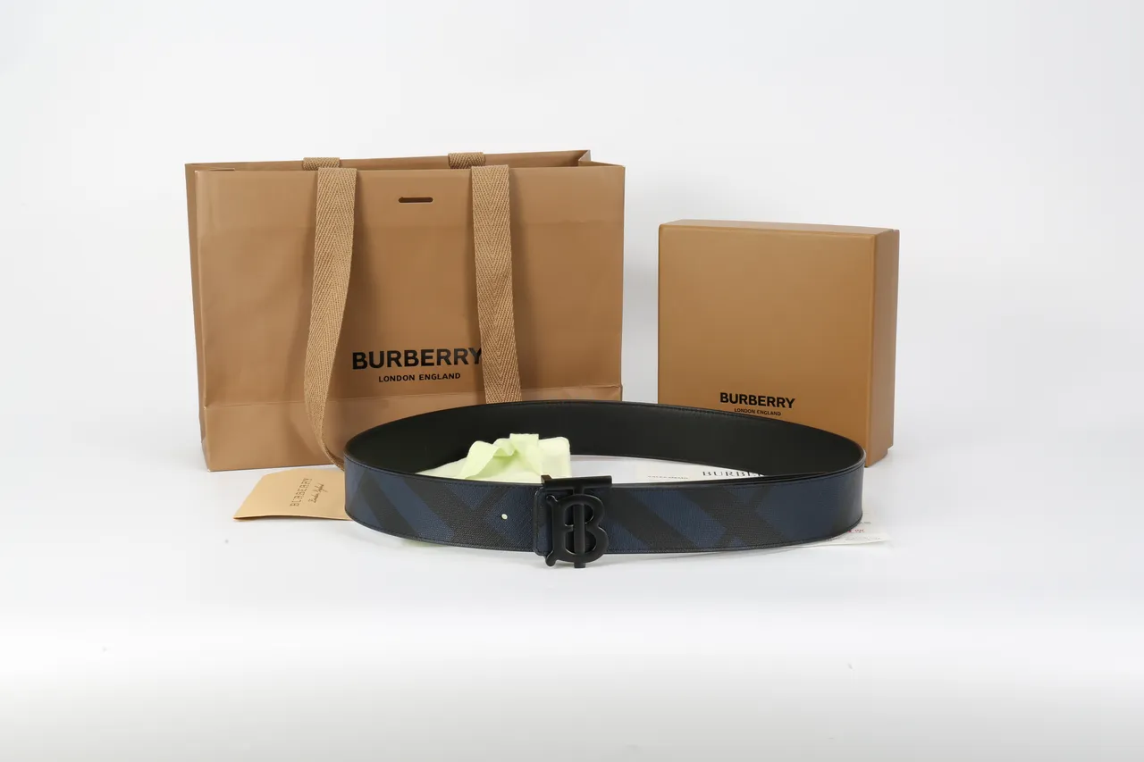Burberry Thomas Monogram Black Navy Diagonal House Check Pattern Matte Buckle Leather Belt 2