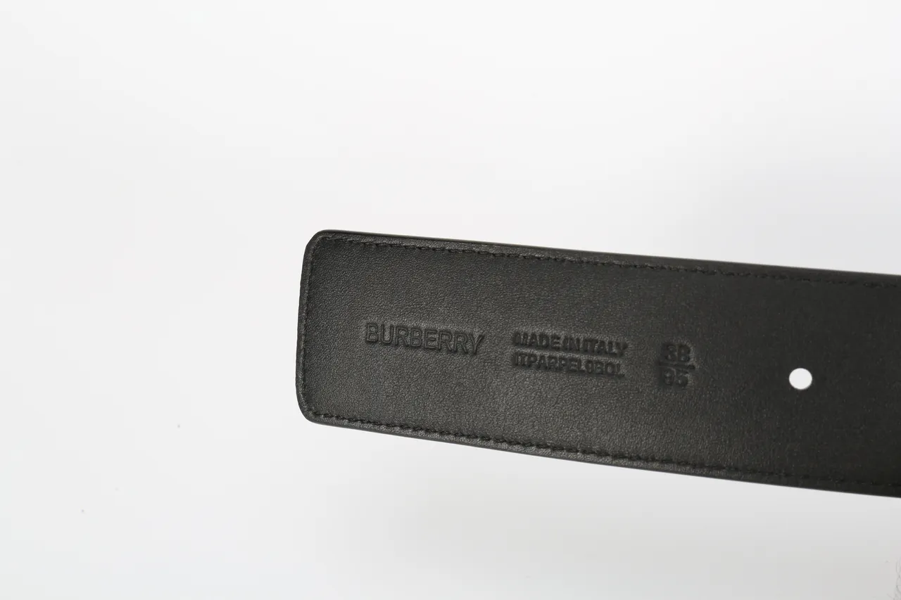 Burberry Thomas Monogram Black Navy Diagonal House Check Pattern Matte Buckle Leather Belt 7