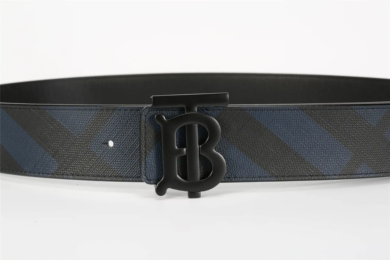 Burberry Thomas Monogram Black Navy Diagonal House Check Pattern Matte Buckle Leather Belt 17
