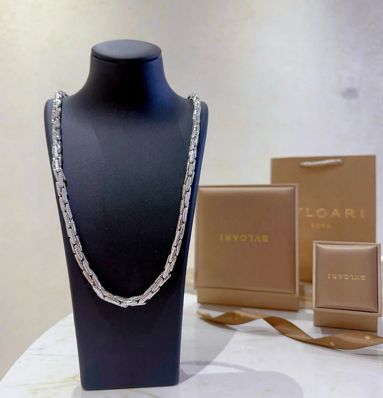Bvlgari Articulated Pavé Chain Necklace 4