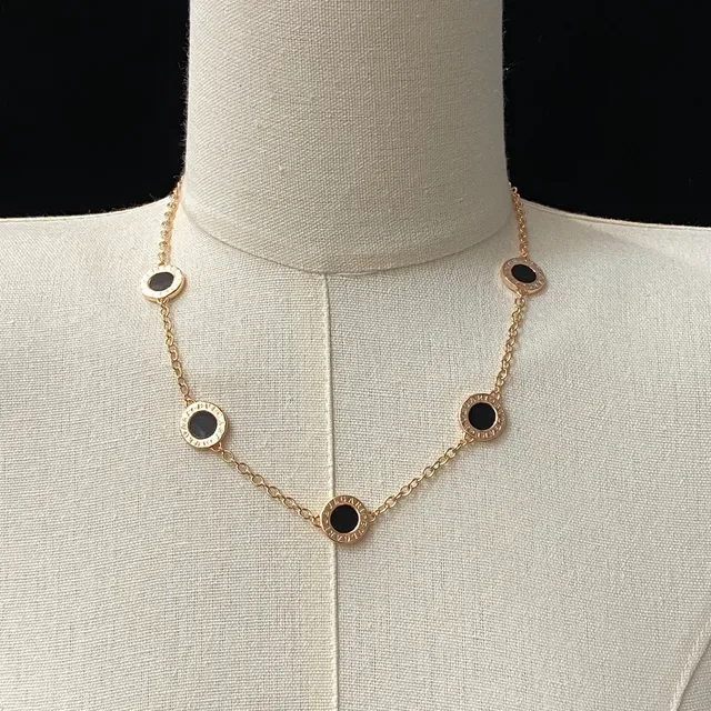 Bvlgari B.zero1 गोल्ड पिंक चेन पांच वृत्ताकार बेजल सेट डिस्क नेकलेस 4