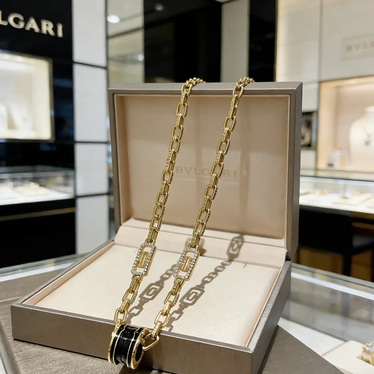 Bvlgari B.zero1 Rock Gold and Black Enamel Diamond Necklace 7