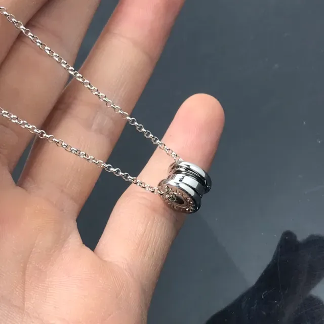 Bvlgari B.zero1 玫瑰金叠加圆盘项链 4
