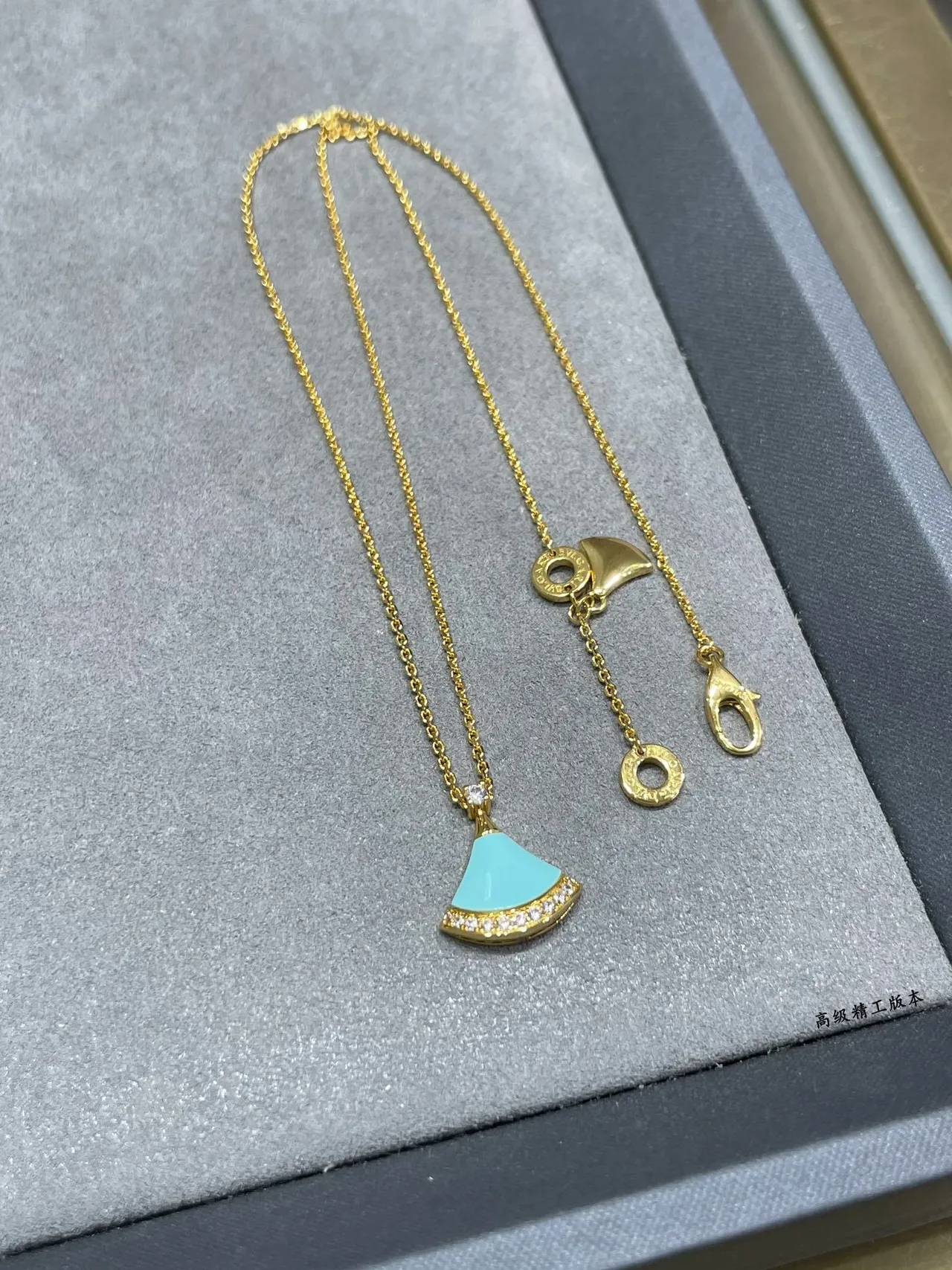 Bvlgari Divas’ Dream টারকয়েজ ইমেল এবং ডায়মন্ড পাখা হার 7