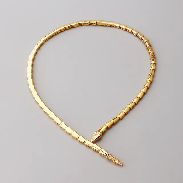 Bvlgari Serpenti Articulated Diamond-Pavé Snake Necklace 8