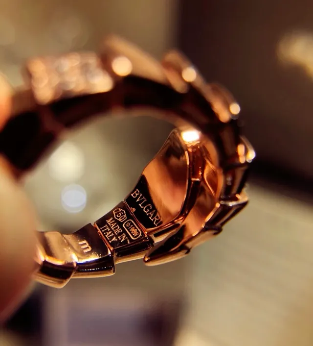 Bvlgari Serpenti-Inspirado Dual-Tono Oro Esmalte Negro Pavé Diamantes Anillos 2