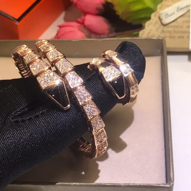 Bvlgari Serpenti Pavé Diamond and Onyx Coil Bracelet 5