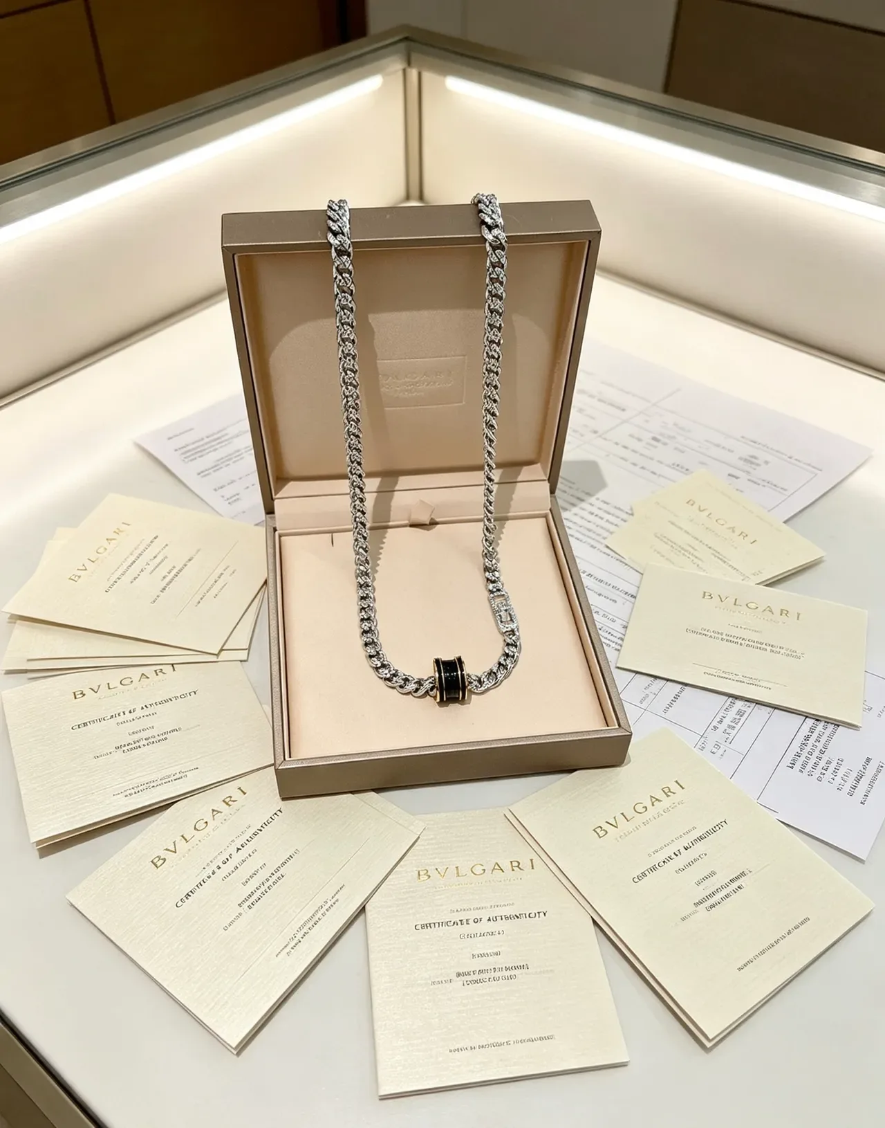 Bvlgari 银色黑色曲环链圆柱形吊坠项链 6
