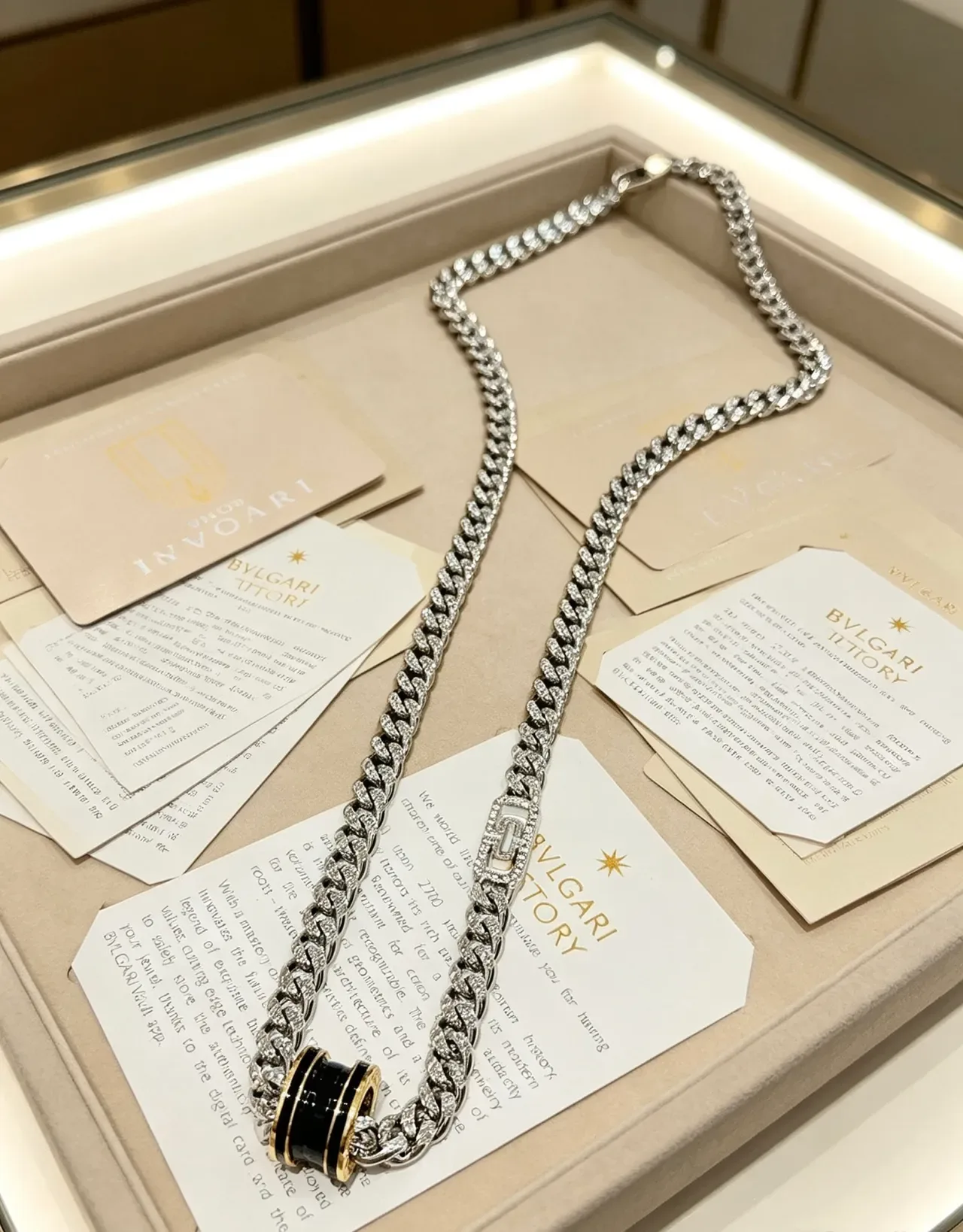Bvlgari 银色黑色曲环链圆柱形吊坠项链 9