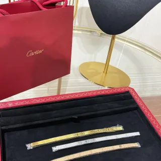 Cartier Juste un Clou Gold Silver Flat Articulated Links Engraved C Motifs Bracelet