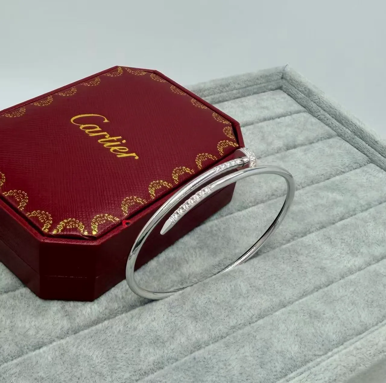 Cartier Juste un Clou Pavé Diamond Nail Motif Bracelets 5