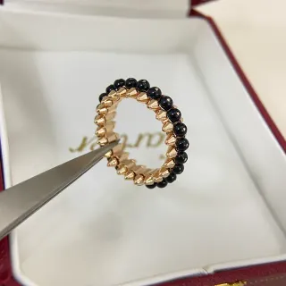 Cartier Juste un Clou কাঁটা ও মণির আংটি