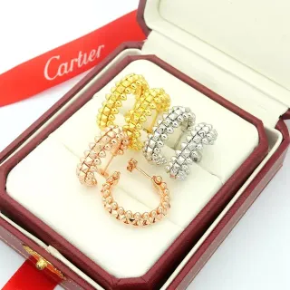 Cartier Juste un Clou أقراط حلقية مدببة