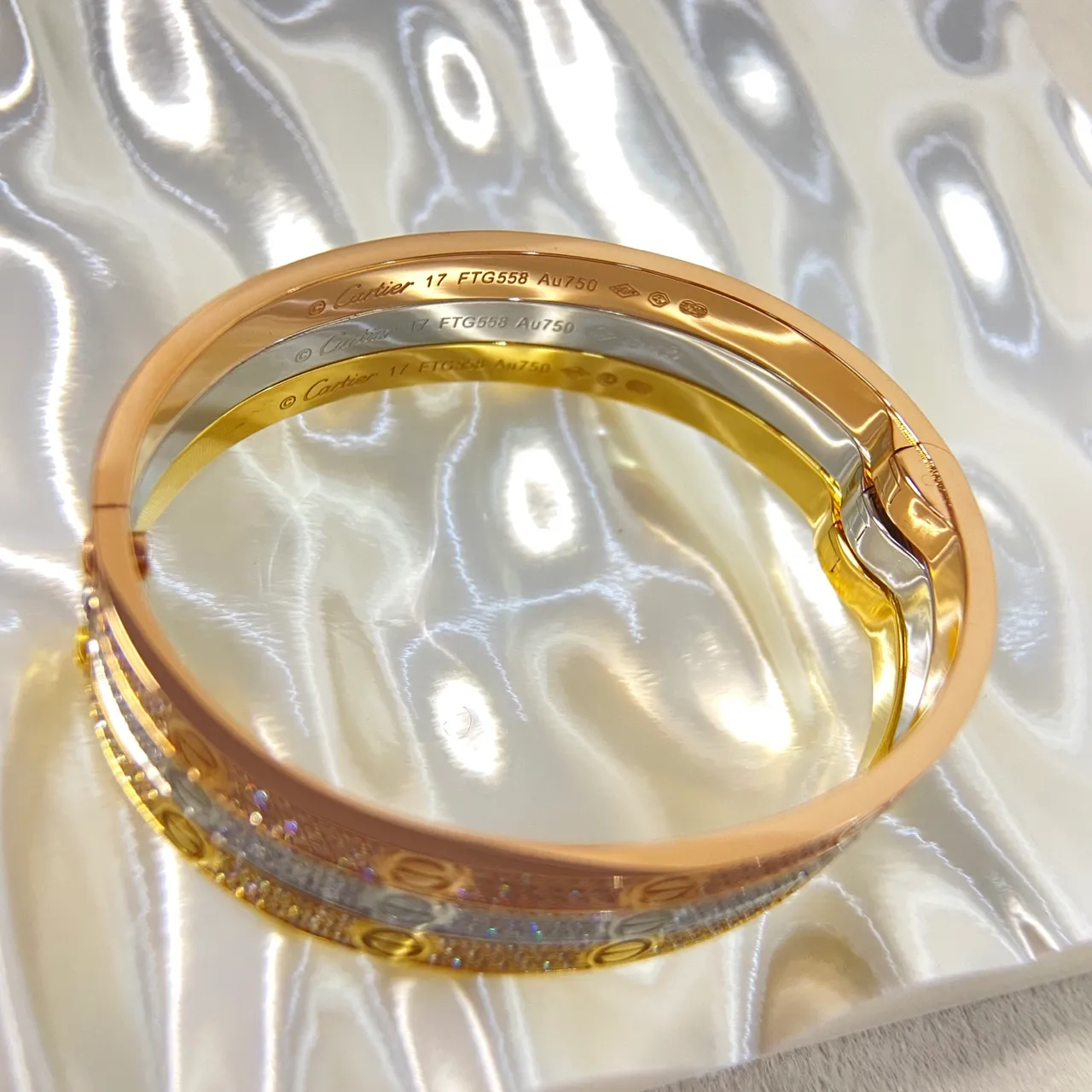 Cartier Love ذهبي فضي Pavé-Set Triple-Tone إسوارة 2