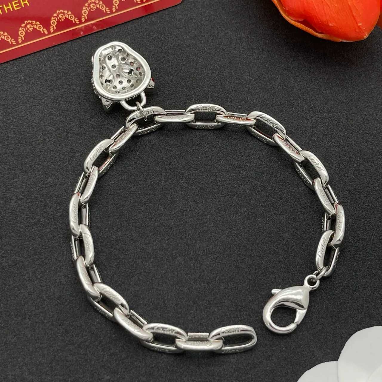 Cartier Panthère Pavé Panther Head Link Bracelet 4
