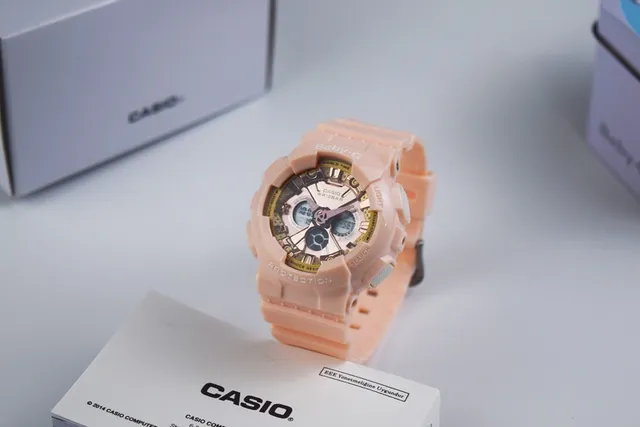Casio Baby-G হালকা গোলাপি এবং সোনালি খেলার ঘড়ি 4