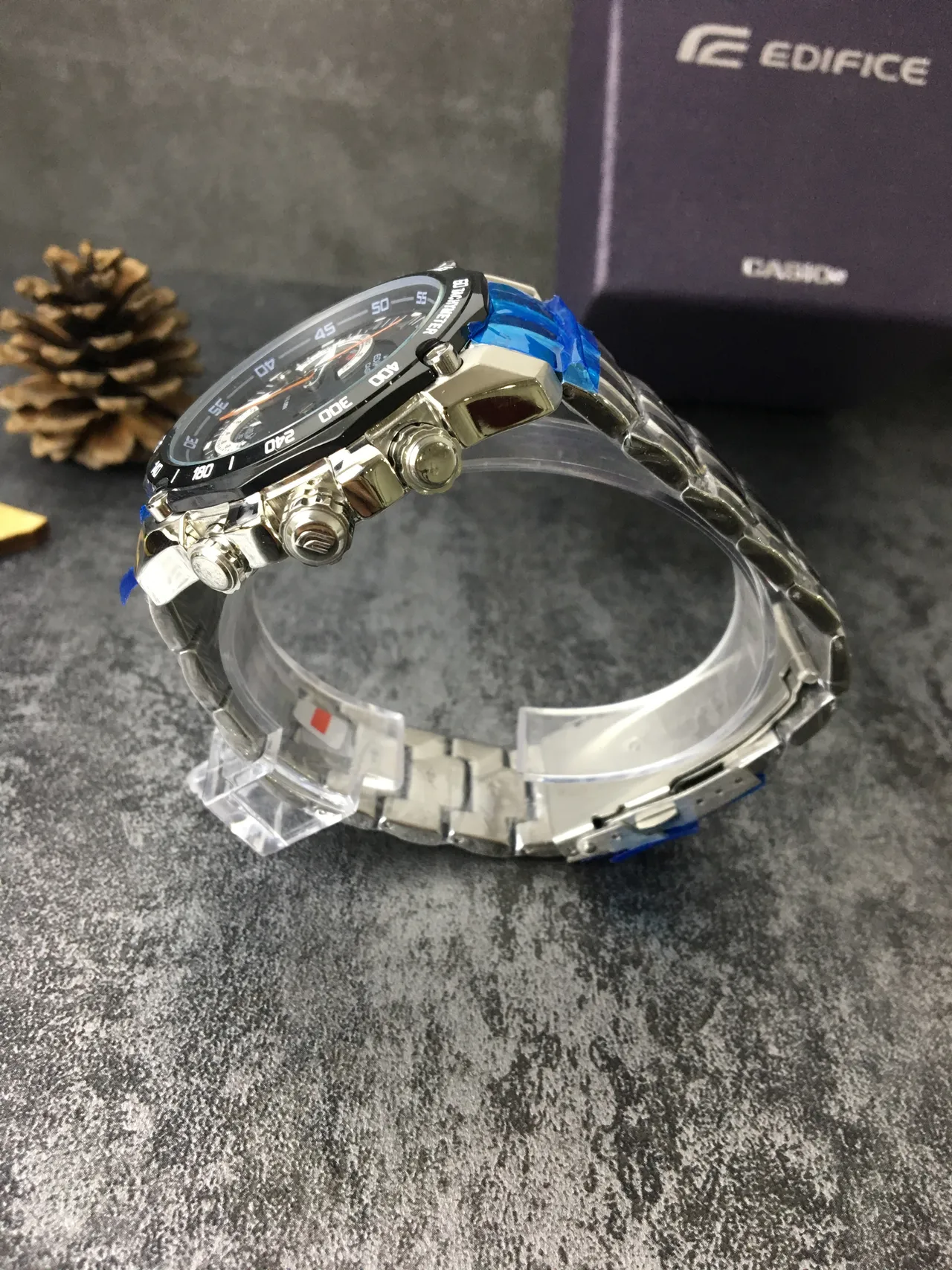 Casio Edifice Chronograph Black and Silver Sports Watch 3
